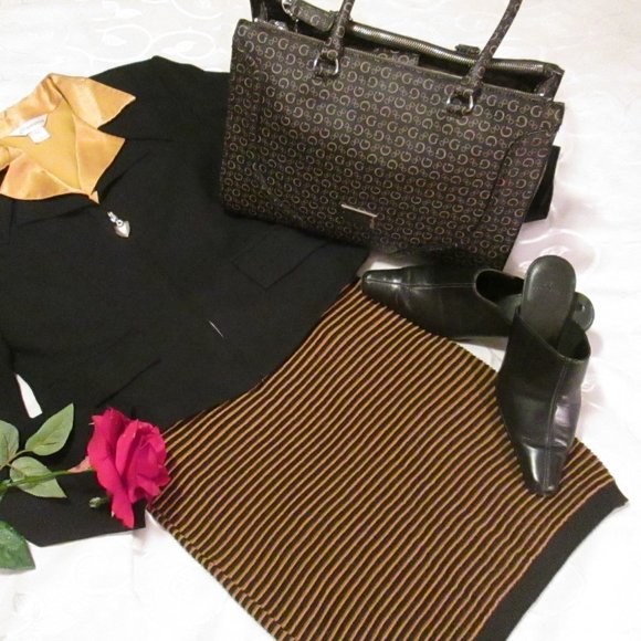 GIANNI PETITE BLACK LINED SKIRT - Picture 8 of 14